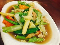 -Dang restaurant (patong phuket)