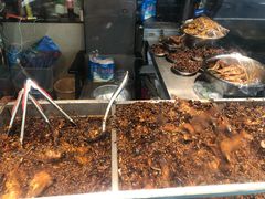 -老黄记手撕烤兔(玉林街店)