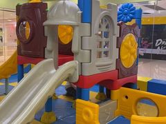 -蓝旗亲子游泳(范湖万达广场店)