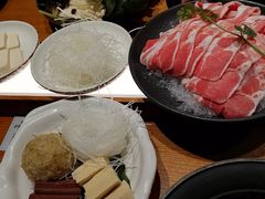 -呷哺呷哺(融创茂店)