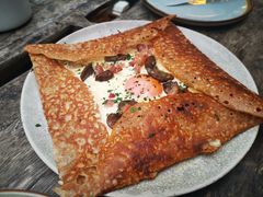 鸡蛋蘑菇熏肉荞麦可丽饼-RAC BAR(安福路店)