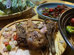 -聚汇三少·龙虾·中餐厅(莫邪路新天地店)