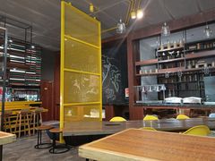 -艾豪森酒店(西安大雁塔大唐不夜城店)