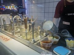 -二娃邓板凳面(解放碑店)