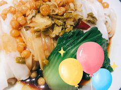 -霸蛮湖南菜·牛肉粉(荣京西街店)