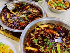 -曾老幺鱼庄(龙华商厦店)