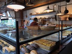面包甜点陈列柜-仙峰天然面包(迎宾路店)