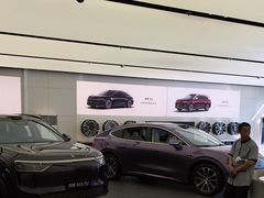 -华为智能生活馆(上海金桥国际商业广场)