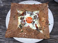 鸡蛋蘑菇熏肉荞麦可丽饼-RAC BAR(安福路店)