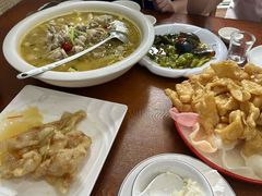 -东北风味思缘食府(对湖路店)