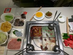 -海底捞火锅(银泰中心店)