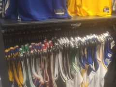 -NIKE品牌体验店(金源新燕莎店)