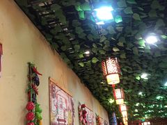 -袁小二大东北铁锅炖(吉祥村总部)