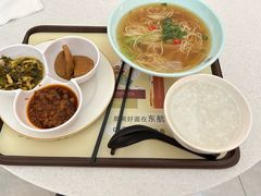 -虹桥机场V2贵宾休息室