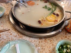 -龙继斑鱼庄(犀浦店)