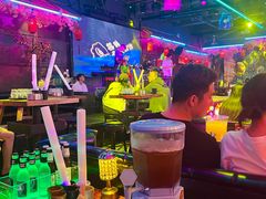 -喜鹊音乐酒馆(西街店)
