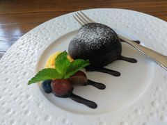 -MOMENT湖景餐厅(解放路店)