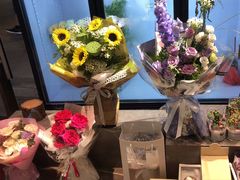 -谷莠子花艺·气球派对·绿植造景·花艺沙龙(金光华广场店)