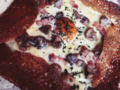 鸡蛋蘑菇熏肉荞麦可丽饼-RAC BAR(安福路店)