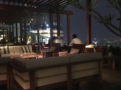 -广州柏悦酒店·悦吧·顶楼露天酒吧
