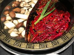 -纸盐河码头火锅(十八梯店)