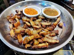 -醉美云南·云南菜主题餐厅(昆明站北京路双龙商场店)