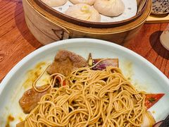 -裕兴记•蟹黄面馆(人民广场店)