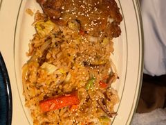 -玛格萝妮比萨屋(陆家浜路店)
