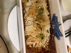 -小菜园新徽菜(镇江丹阳吾悦店)