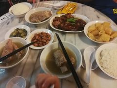 -黄亚细肉骨茶(仰光路店)