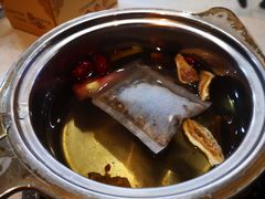 一叶招牌锅-一叶一世界·素食餐厅(锦华万达店)