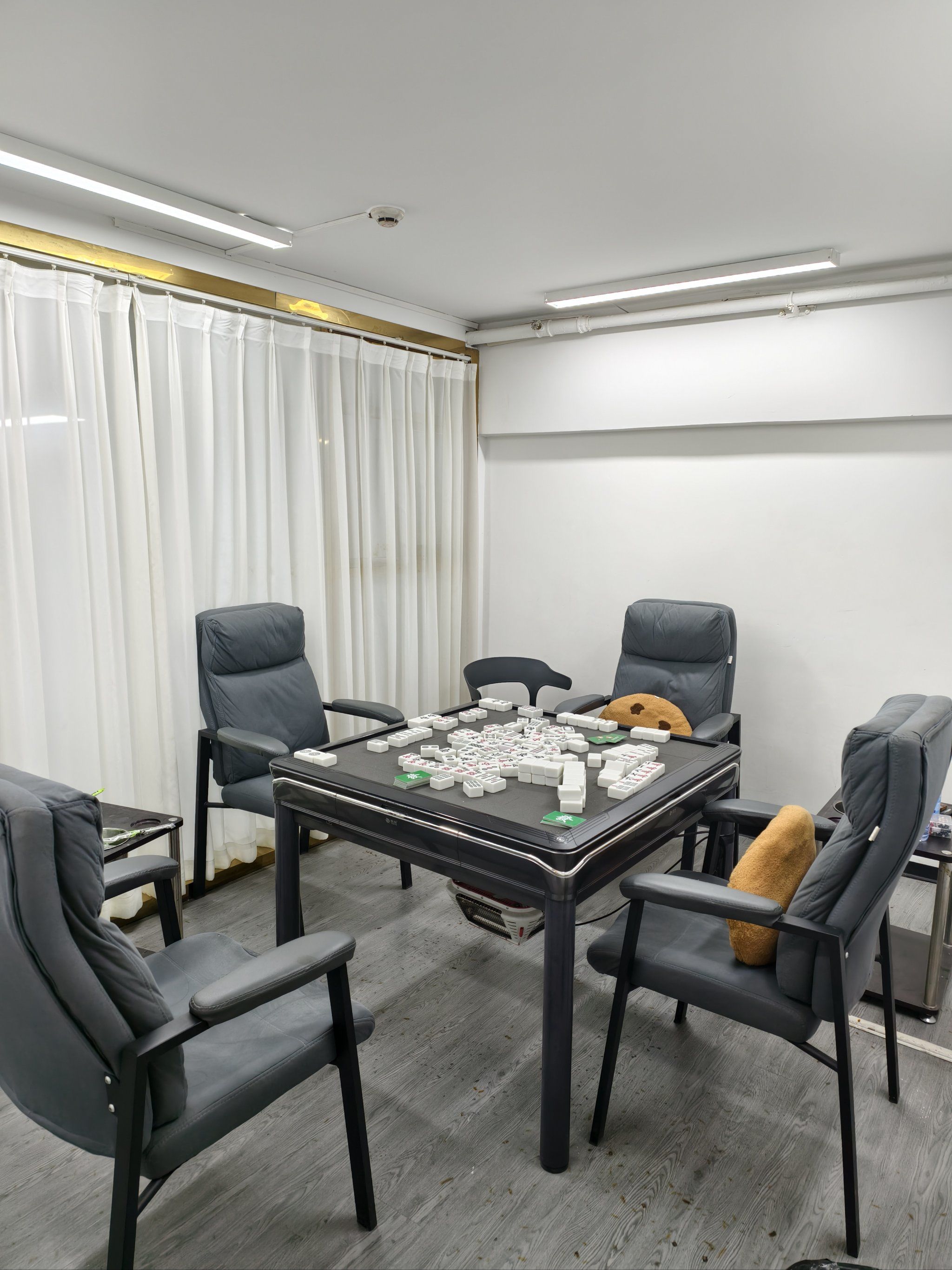 江南万达的麻将馆!