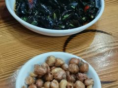 炸花生-顺记牛肉店