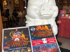 -Naughty Nuri’s Phuket
