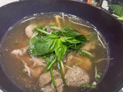 -美奈小馆·越南料理(中航城君尚购物中心店)