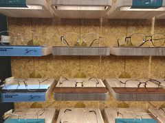 -MUJOSH木九十眼镜(月星环球港B1店)