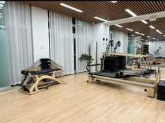 -Isofit 普拉提·婵柔工作室