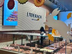 -Laderach 莱德拉(上海环贸iapm店)