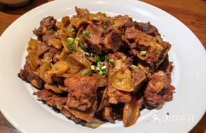 Stewed Pork Ribs with Dried Potatoes