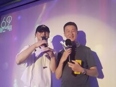 -为你钟情咖啡馆(春熙路太古里步行街店)