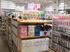 -名创优品(陕西西安大唐西市购物中心店)