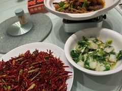 -辛香味烧鱼馆·非遗技艺·排骨红烧肉(光谷医药园店)