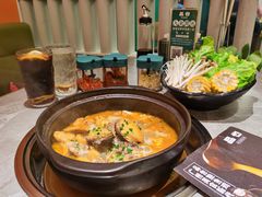 -品也·鲍鱼鸡火锅(皇庭广场店)