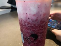 新年莓果冰淇淋-喜茶(东莞汇一城店)