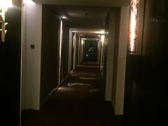 -永恒朗悦酒店(广西大学地铁站大学东路万达广场店)