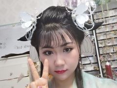 -九月鹰飞汉服摄影工作室