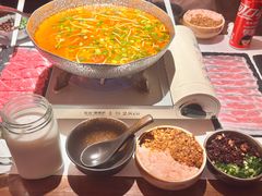 -旺福·贵州酸汤牛肉火锅(陆悦天地店)