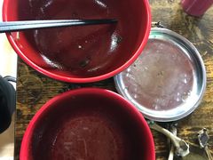 -正宗李家土鸡米线店