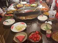 -萍姐火锅·公路夜市(武汉首店)