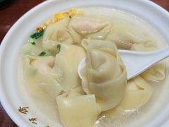 刀鱼馄饨-老半斋(福州路店)